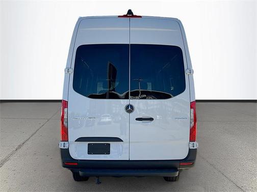 2024 Mercedes-Benz Sprinter 3500 Cargo 170 WB