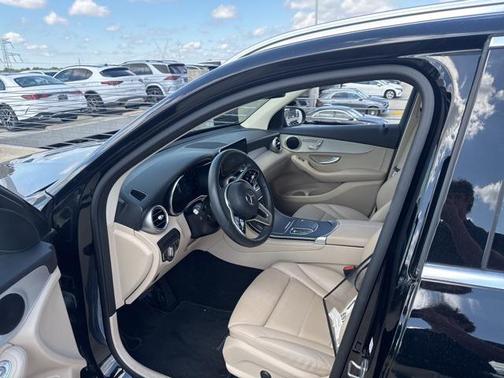 2022 Mercedes-Benz GLC 300 Base