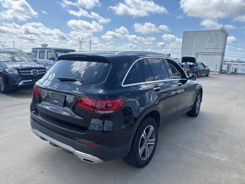 2022 Mercedes-Benz GLC 300 Base