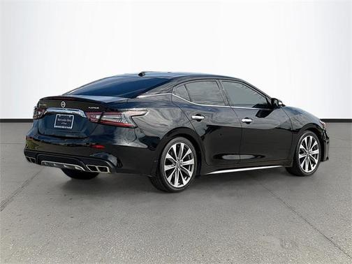 2022 Nissan Maxima 3.5 Platinum