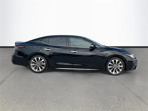 2022 Nissan Maxima 3.5 Platinum