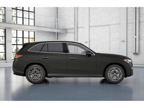 MANUFAKTUR exclusive graphite grey magno 2026 Mercedes-Benz GLC 300 Base