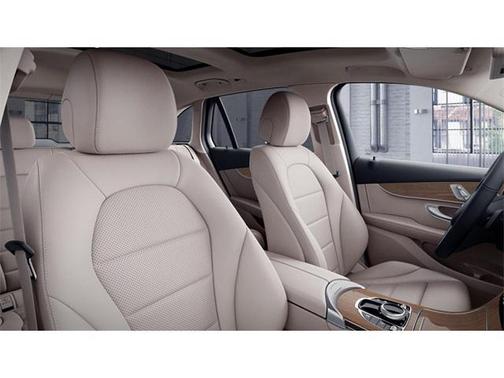 2018 Mercedes-Benz GLC 300 Base