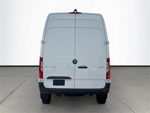 2025 Mercedes-Benz Sprinter 2500 Standard Roof