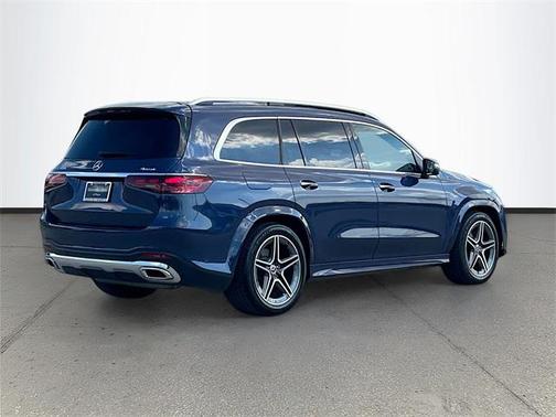 2025 Mercedes-Benz GLS 450 4MATIC