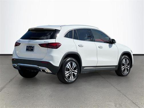 2025 Mercedes-Benz GLA 250 4MATIC