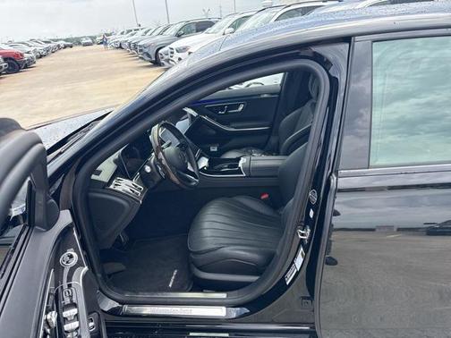 2023 Mercedes-Benz S-Class 4MATIC
