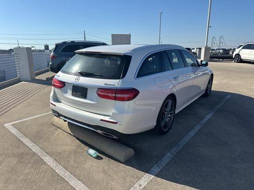 2019 Mercedes-Benz E-Class 4MATIC