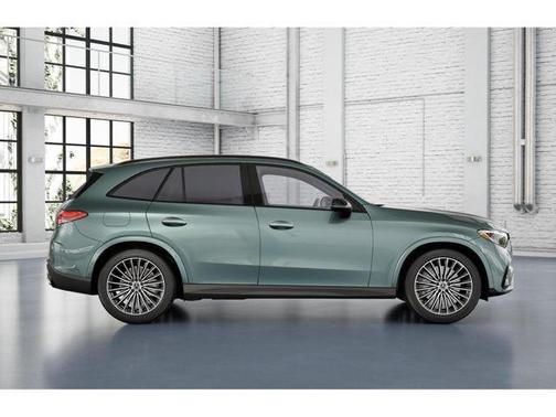 Verde Silver Metallic 2026 Mercedes-Benz GLC 300 Base