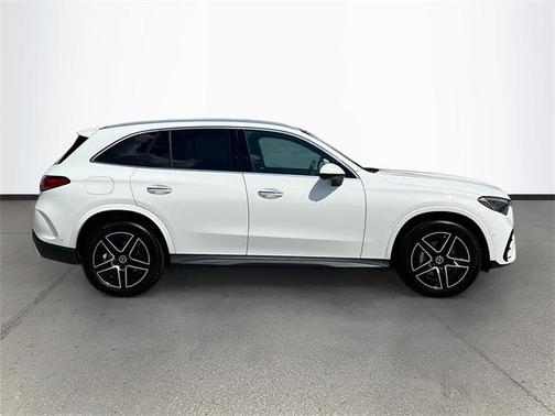 2025 Mercedes-Benz GLC 300 Base