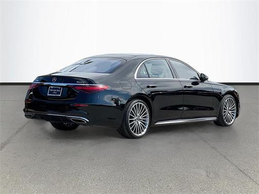 2022 Mercedes-Benz S-Class 4MATIC