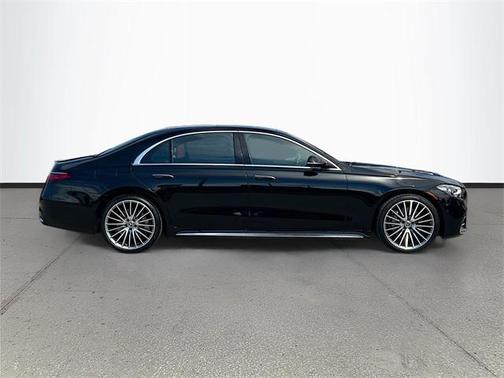 2022 Mercedes-Benz S-Class 4MATIC