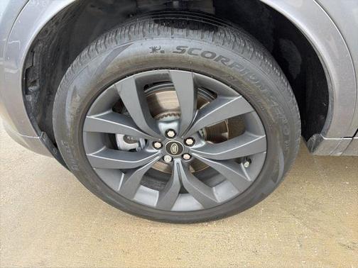 2023 Land Rover Discovery Sport SE R-Dynamic