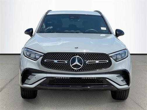 2025 Mercedes-Benz GLC 300 4MATIC