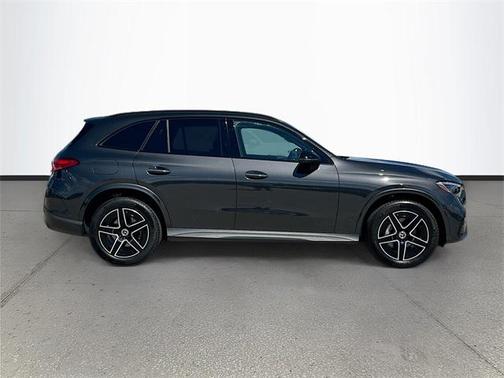 2025 Mercedes-Benz GLC 300 Base