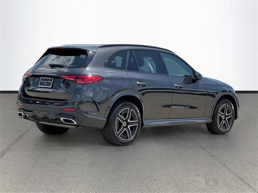 2025 Mercedes-Benz GLC 300 Base