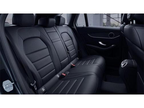 2022 Mercedes-Benz GLC 300 Base