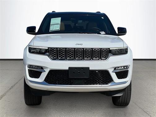 2024 Jeep Grand Cherokee Summit