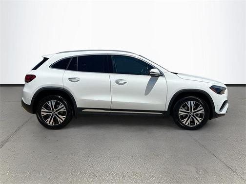 2025 Mercedes-Benz GLA 250 4MATIC