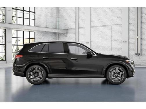 2025 Mercedes-Benz GLC 300 Base