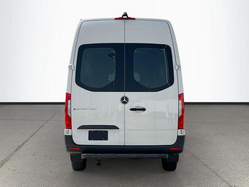 Arctic White 2024 Mercedes-Benz Sprinter 2500 High Roof