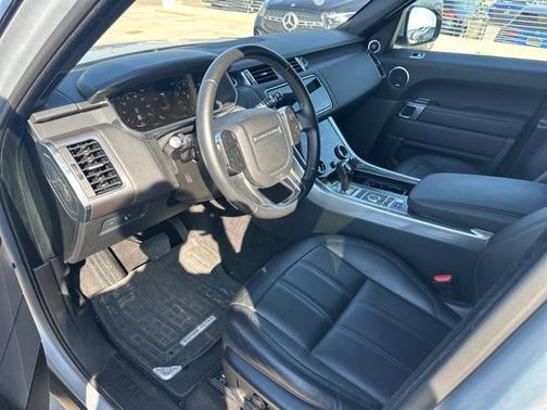 2020 Land Rover Range Rover Sport SE