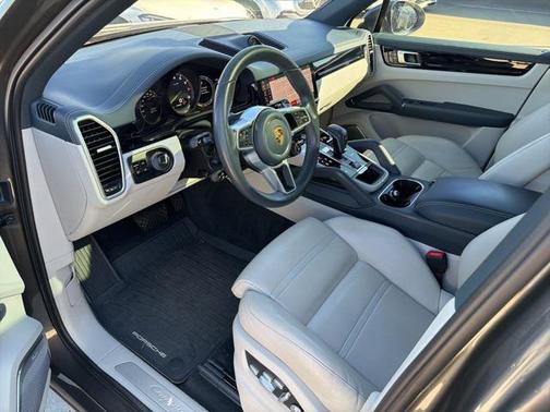 2020 Porsche Cayenne Cayenne E-Hybrid