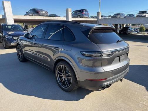 2020 Porsche Cayenne Cayenne E-Hybrid