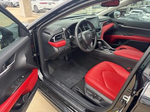 2024 Toyota Camry Hybrid SE