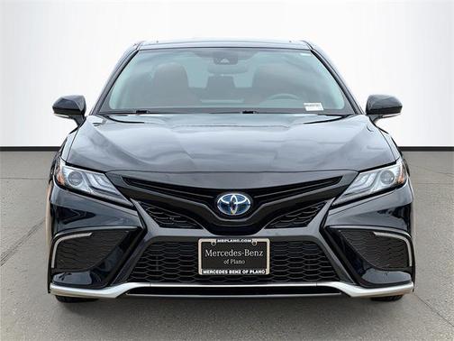 2024 Toyota Camry Hybrid SE