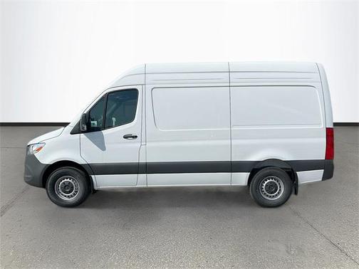 2025 Mercedes-Benz Sprinter 2500 Standard Roof