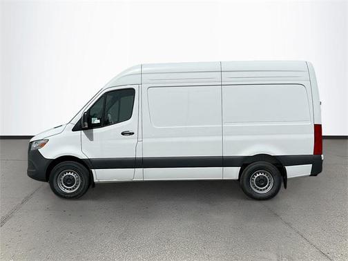 2025 Mercedes-Benz Sprinter 2500 Standard Roof