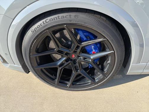 2022 Audi RS Q8 4.0T