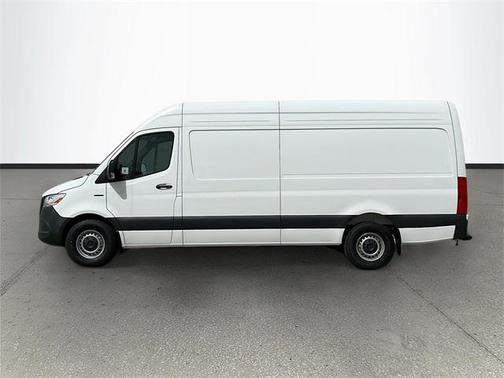 2024 Mercedes-Benz eSprinter 2500 Cargo 170 WB