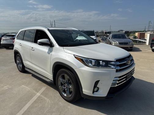 2018 Toyota Highlander Limited Platinum