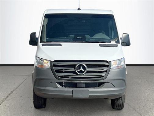 2025 Mercedes-Benz Sprinter 2500 Standard Roof