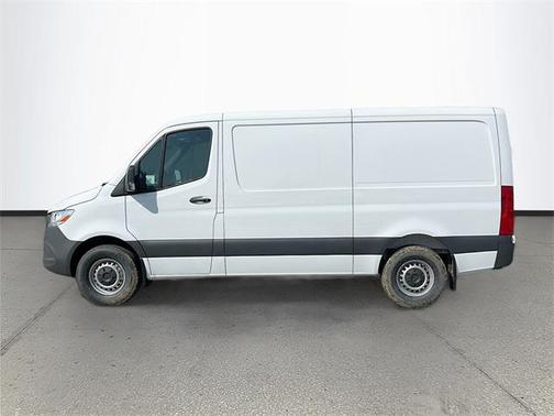 2025 Mercedes-Benz Sprinter 2500 Standard Roof