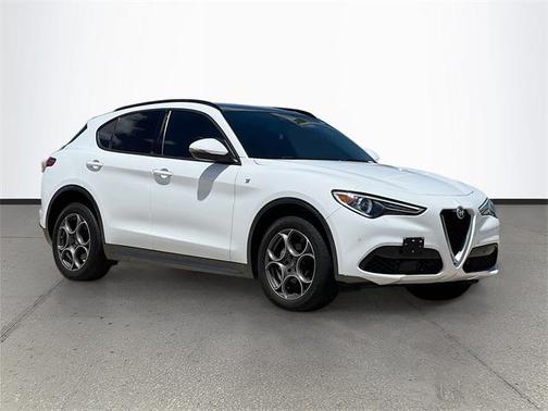 2022 Alfa Romeo Stelvio Ti
