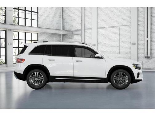 2025 Mercedes-Benz GLB 250 4MATIC