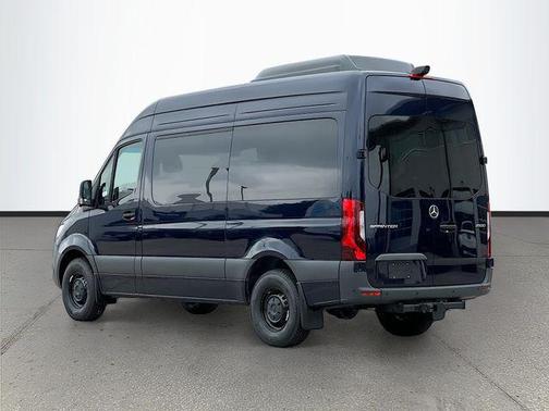 Cavansite Blue Metallic 2026 Mercedes-Benz Sprinter 2500 Standard Roof