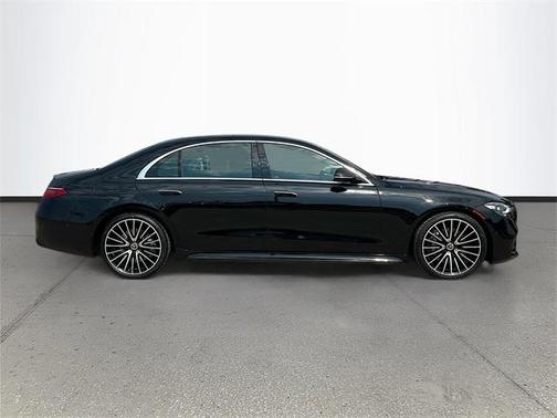 2022 Mercedes-Benz S-Class 4MATIC