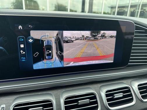 Obsidian Black Metallic 2026 Mercedes-Benz GLE 350 4MATIC