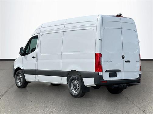 2025 Mercedes-Benz Sprinter 2500 Standard Roof