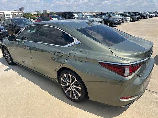 2020 Lexus ES 350 Base