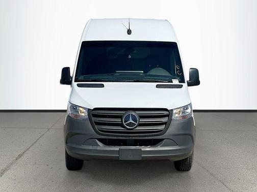 Arctic White 2024 Mercedes-Benz Sprinter 2500 High Roof