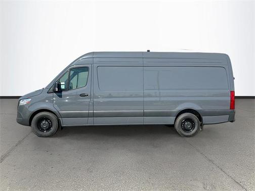 2024 Mercedes-Benz eSprinter 2500 Cargo 170 WB