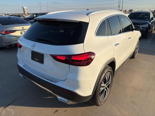 2025 Mercedes-Benz GLA 250 4MATIC