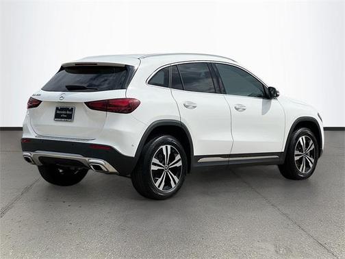 2024 Mercedes-Benz GLA 250 Base