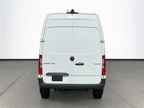 2025 Mercedes-Benz Sprinter 2500 Standard Roof