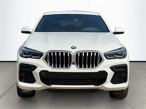 2023 BMW X6 xDrive40i